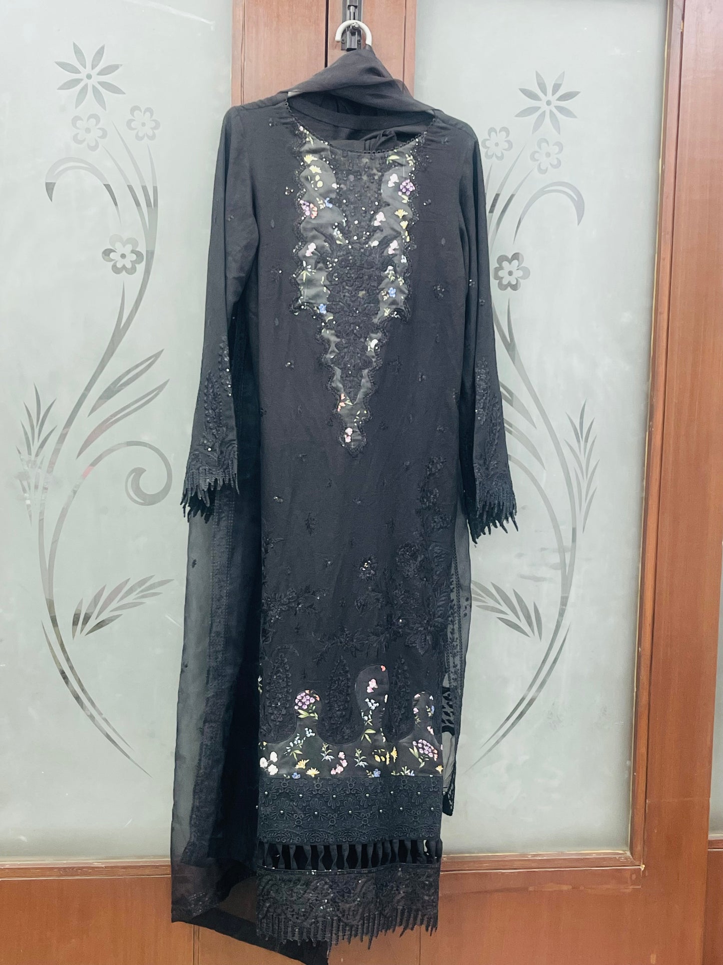 nureh karandi stitched 3pc