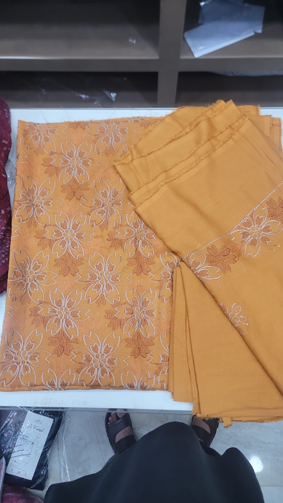 bareeze karandi with shawl 3pc. mustard