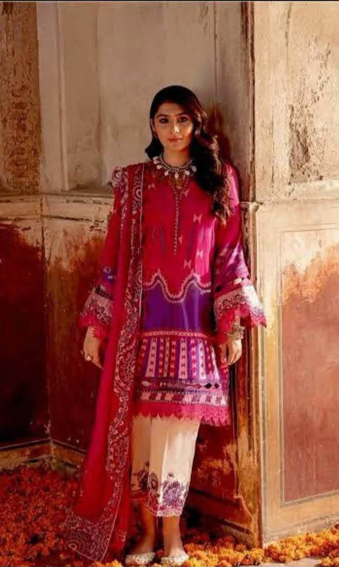 Republic luxury lawn 011
