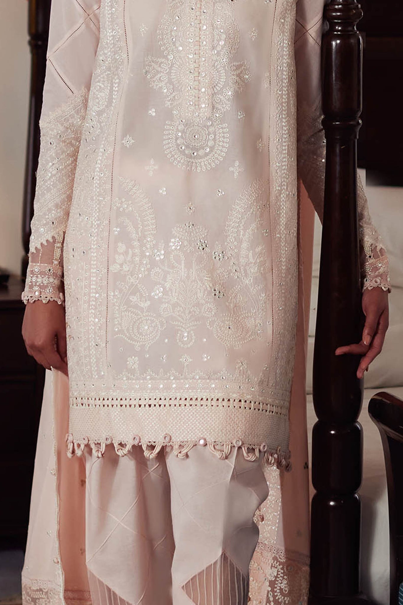 elan luxury lawn 12b