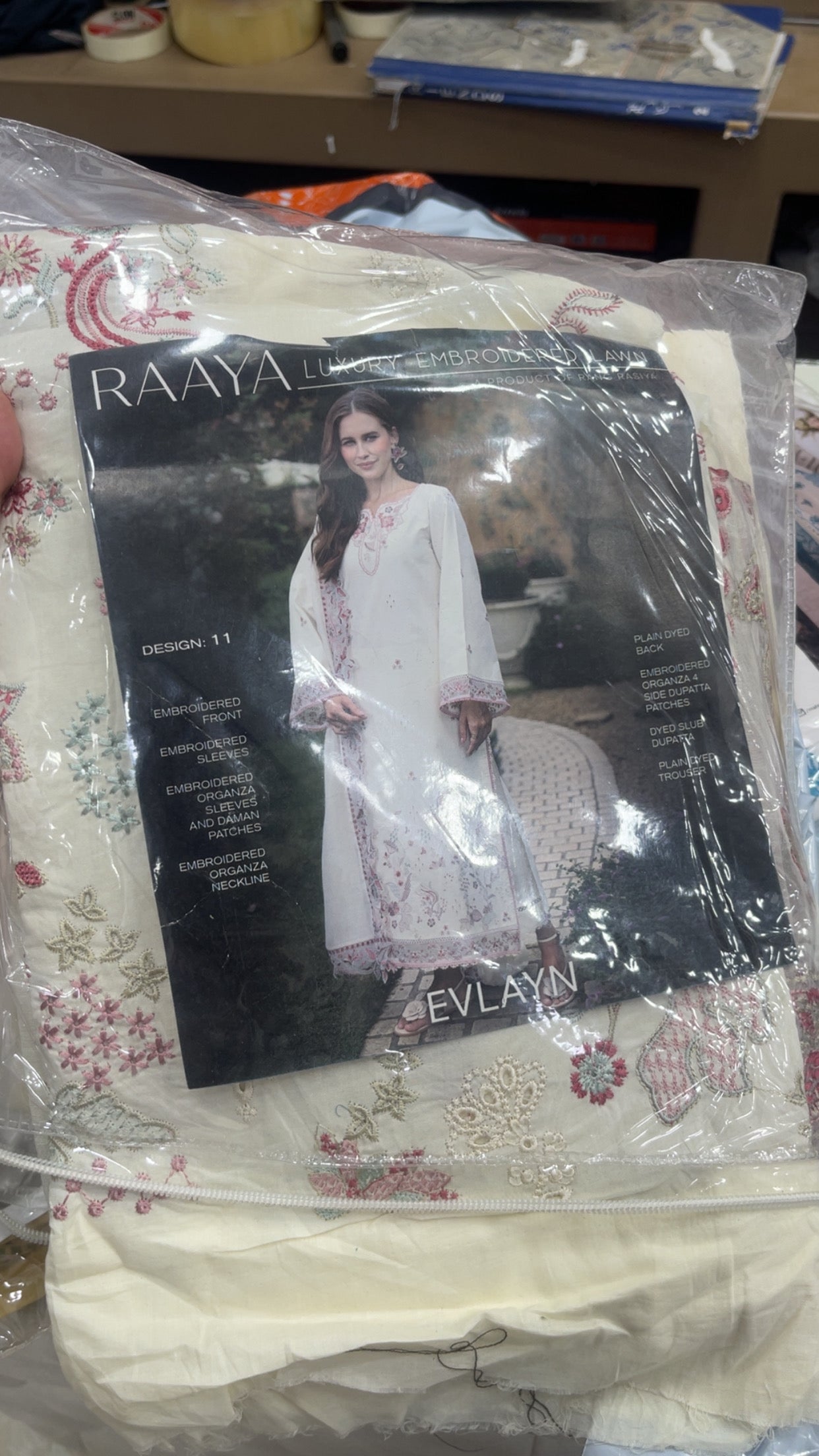 rangrasia evlayn