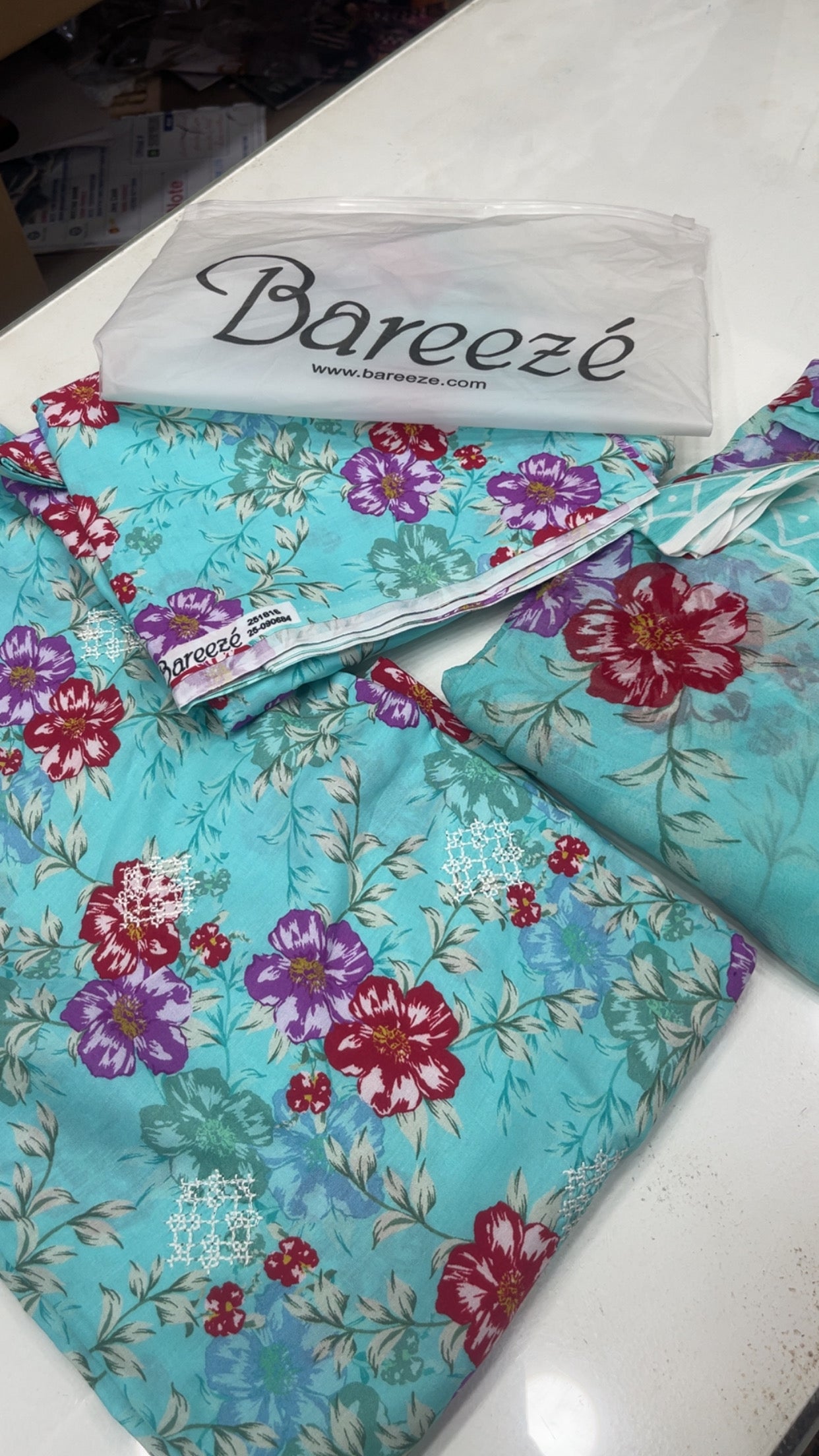 bareeze embroidered linen 05