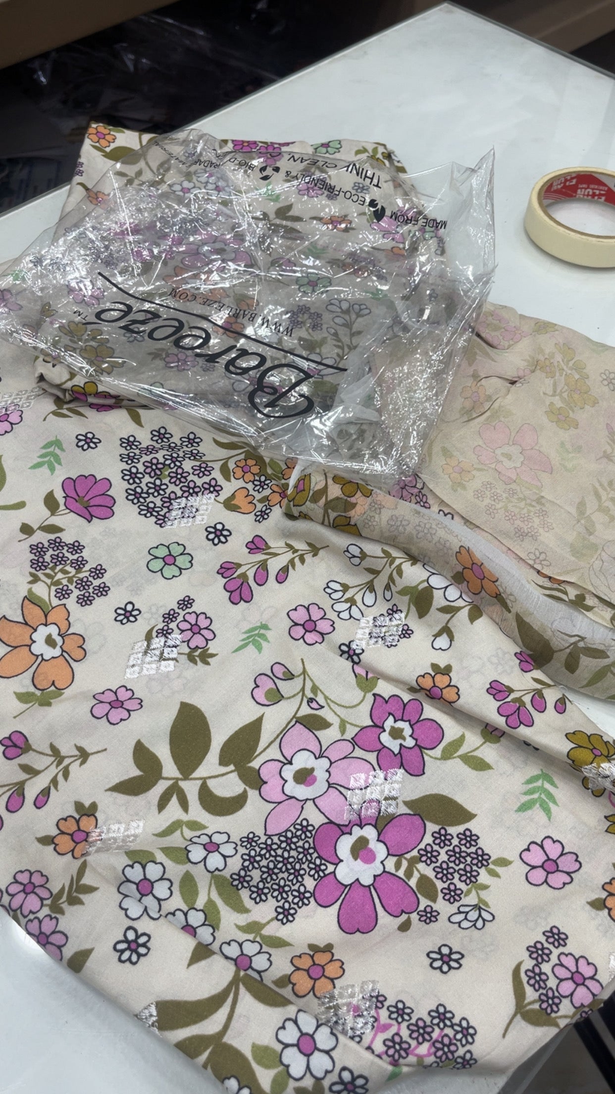 bareeze embroidered linen 010