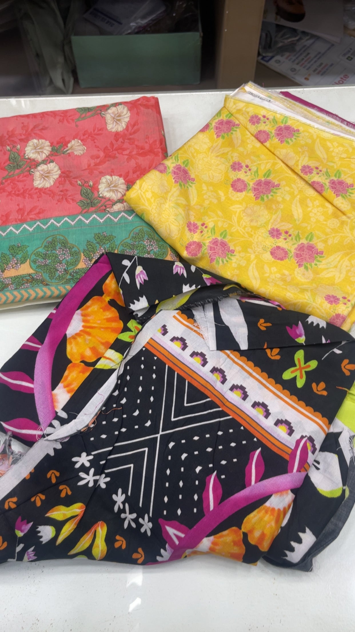 Mix big 3 branded summer 2pc deal 8