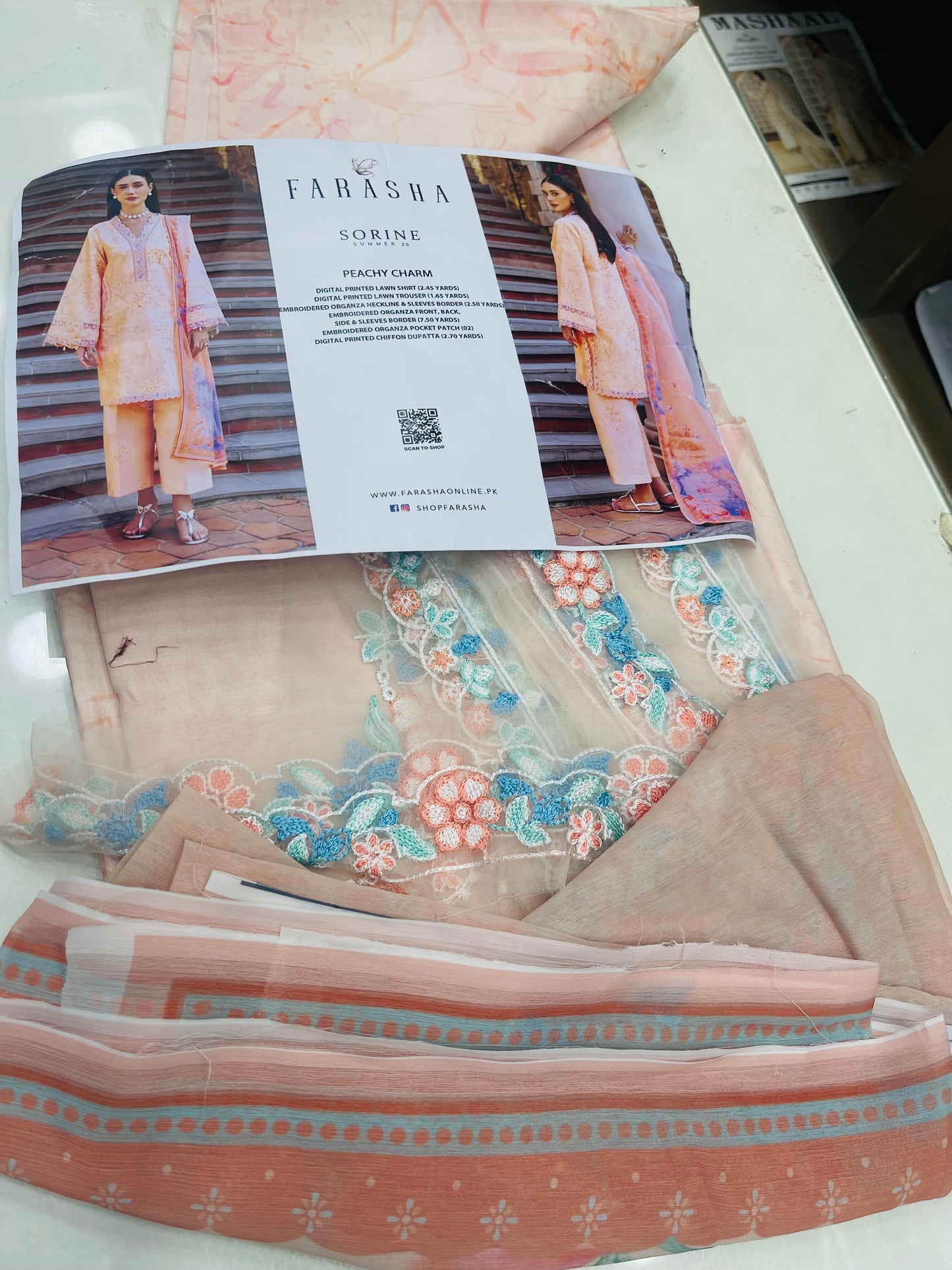 farsha lawn charm