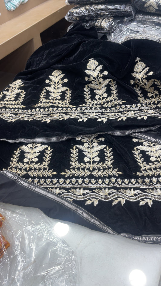 faiza faisal velvet 2pc black