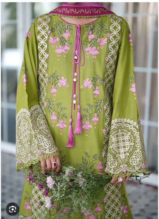 Alizeh by baroque lawn parrot