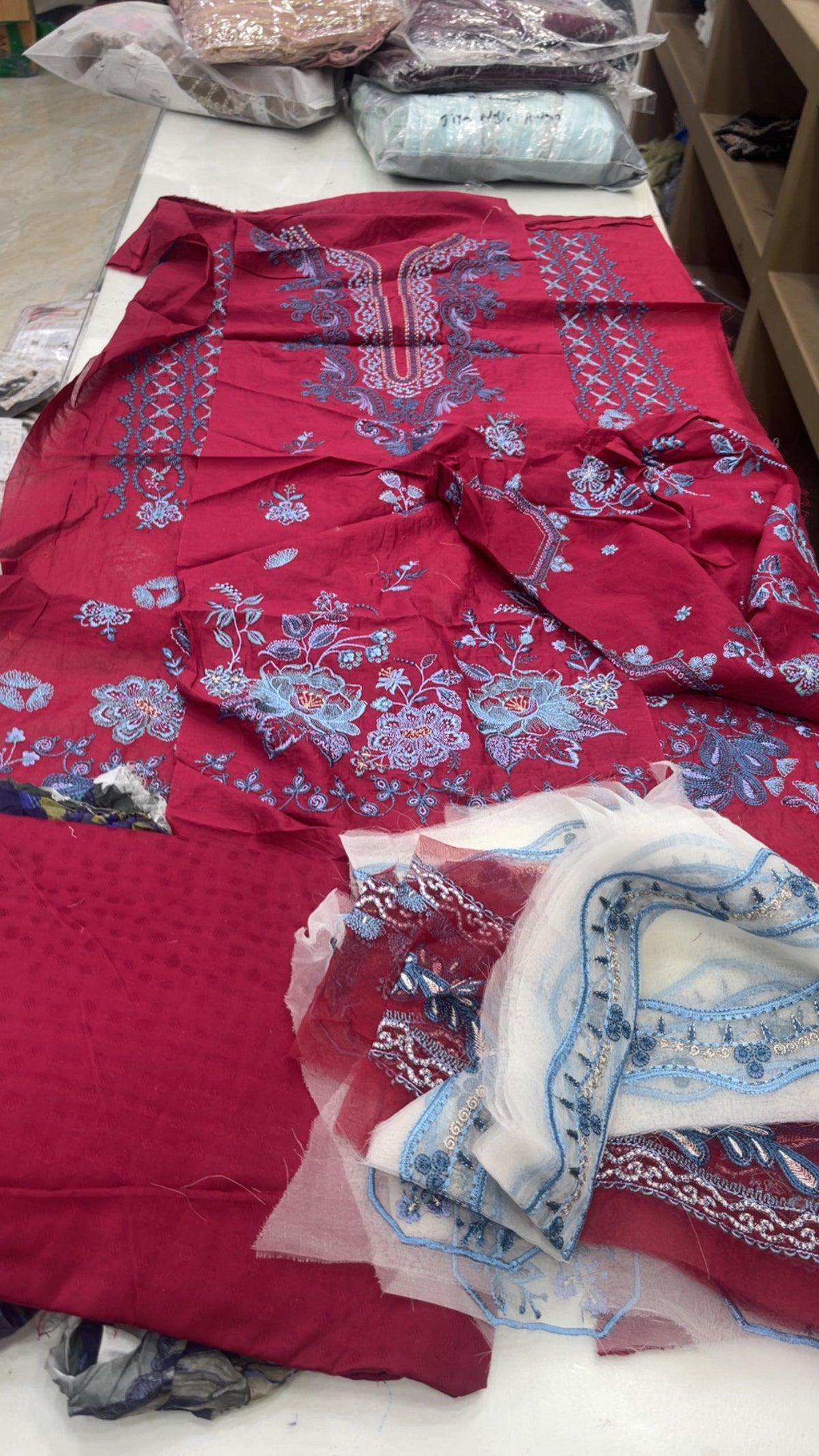 sadaffawd khan lawn 2pc. maroon