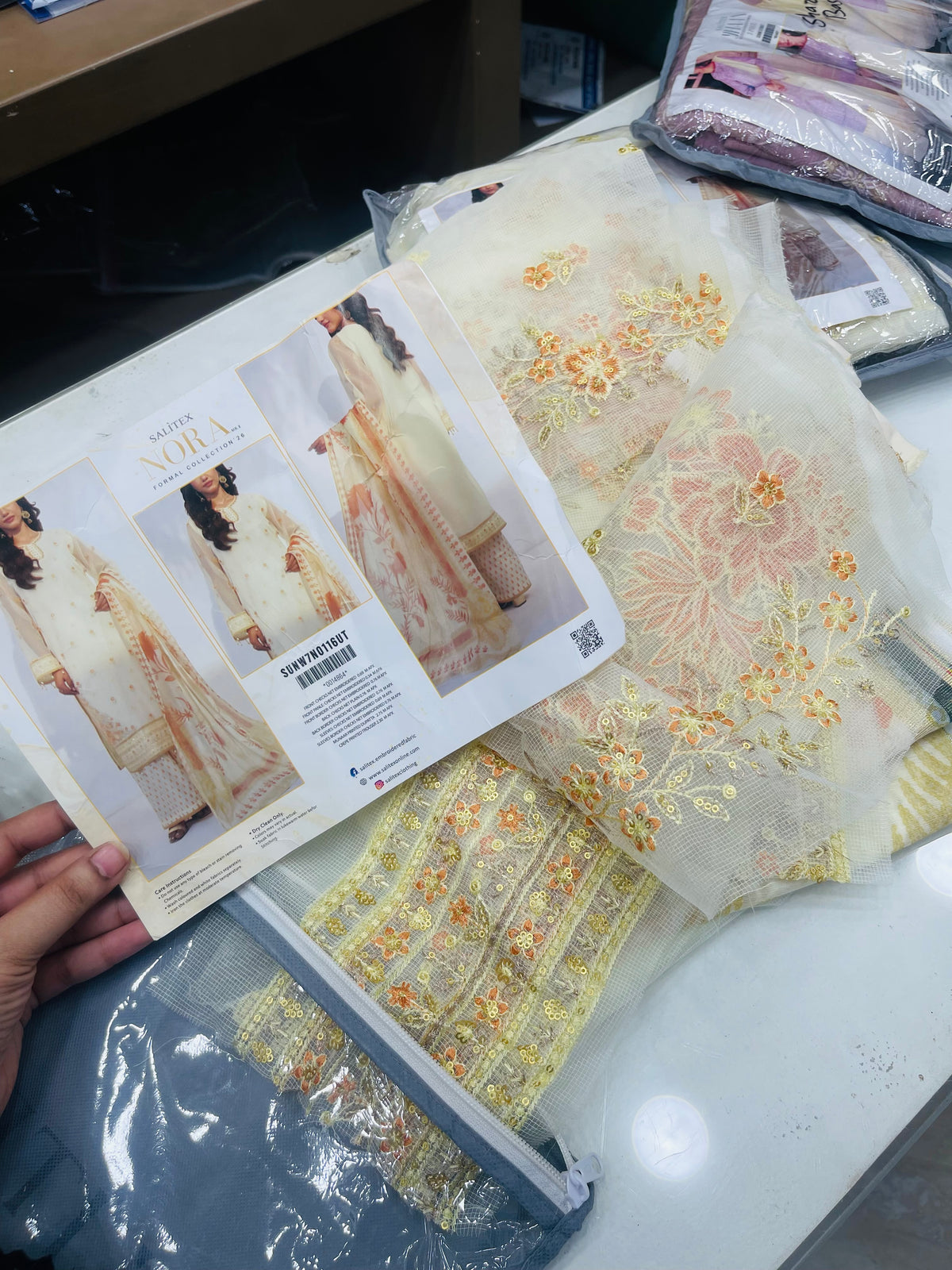 salitex festive 4864