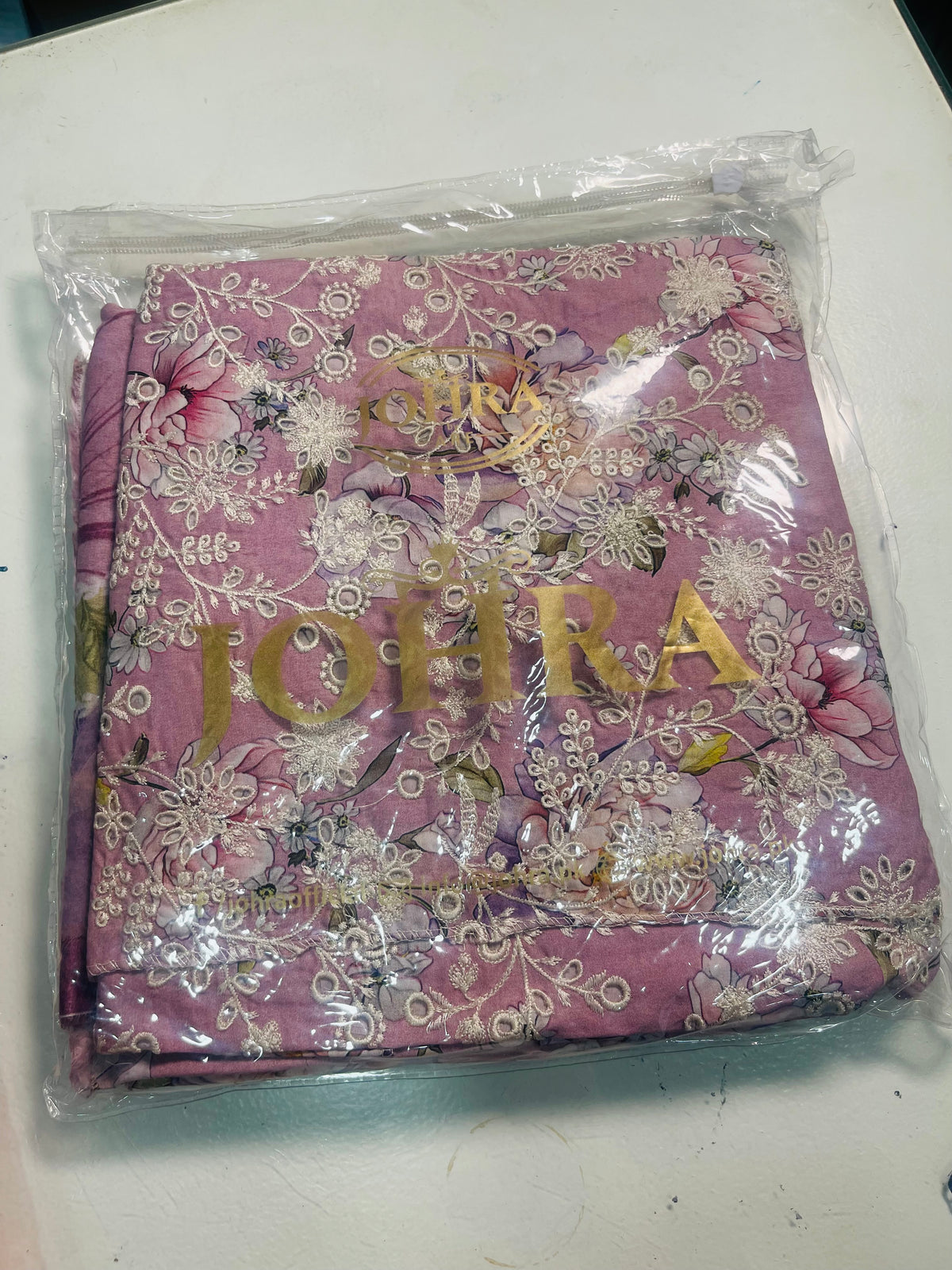 johra lawn embroidered 3pc.