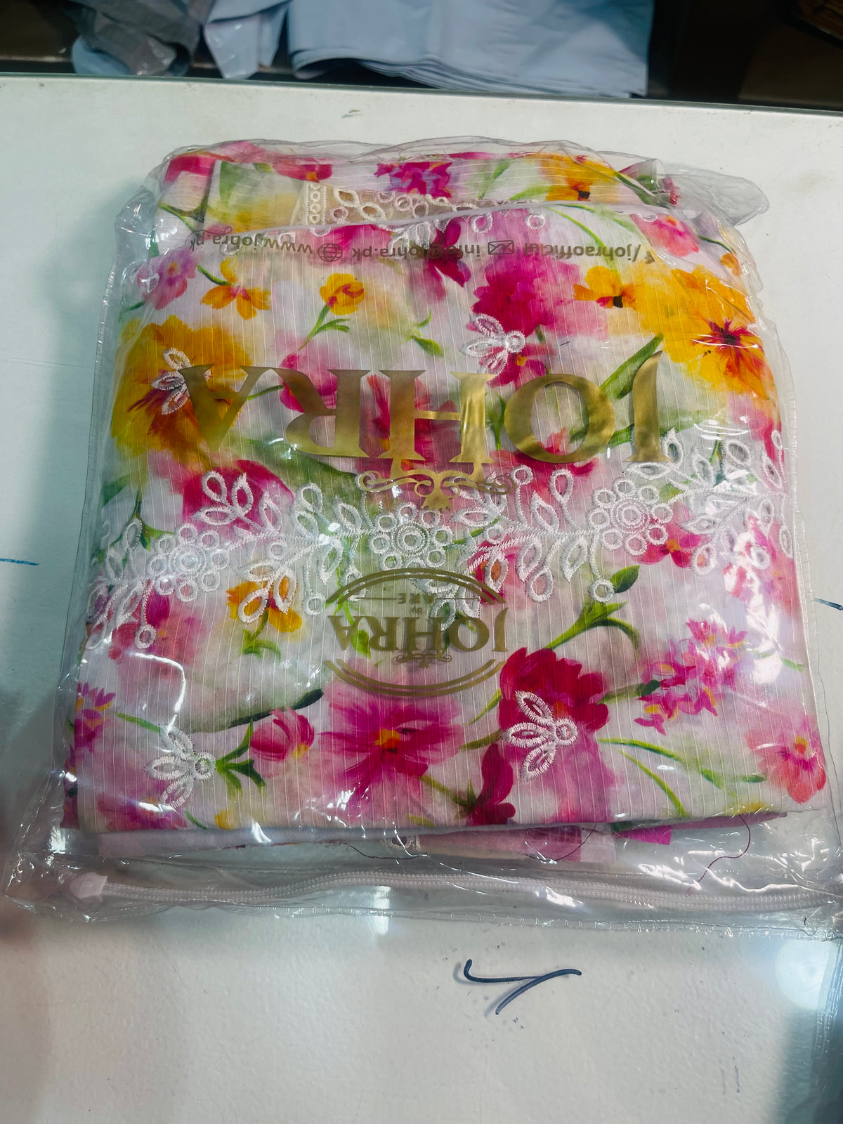 johra lawn embroidered 3pc.